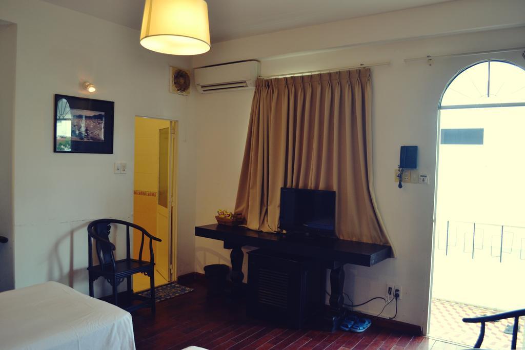 White Lion 2 Hotel ニャチャン エクステリア 写真
