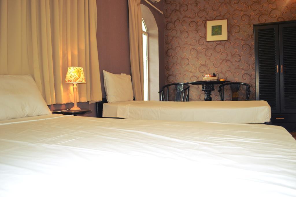 White Lion 2 Hotel ニャチャン エクステリア 写真
