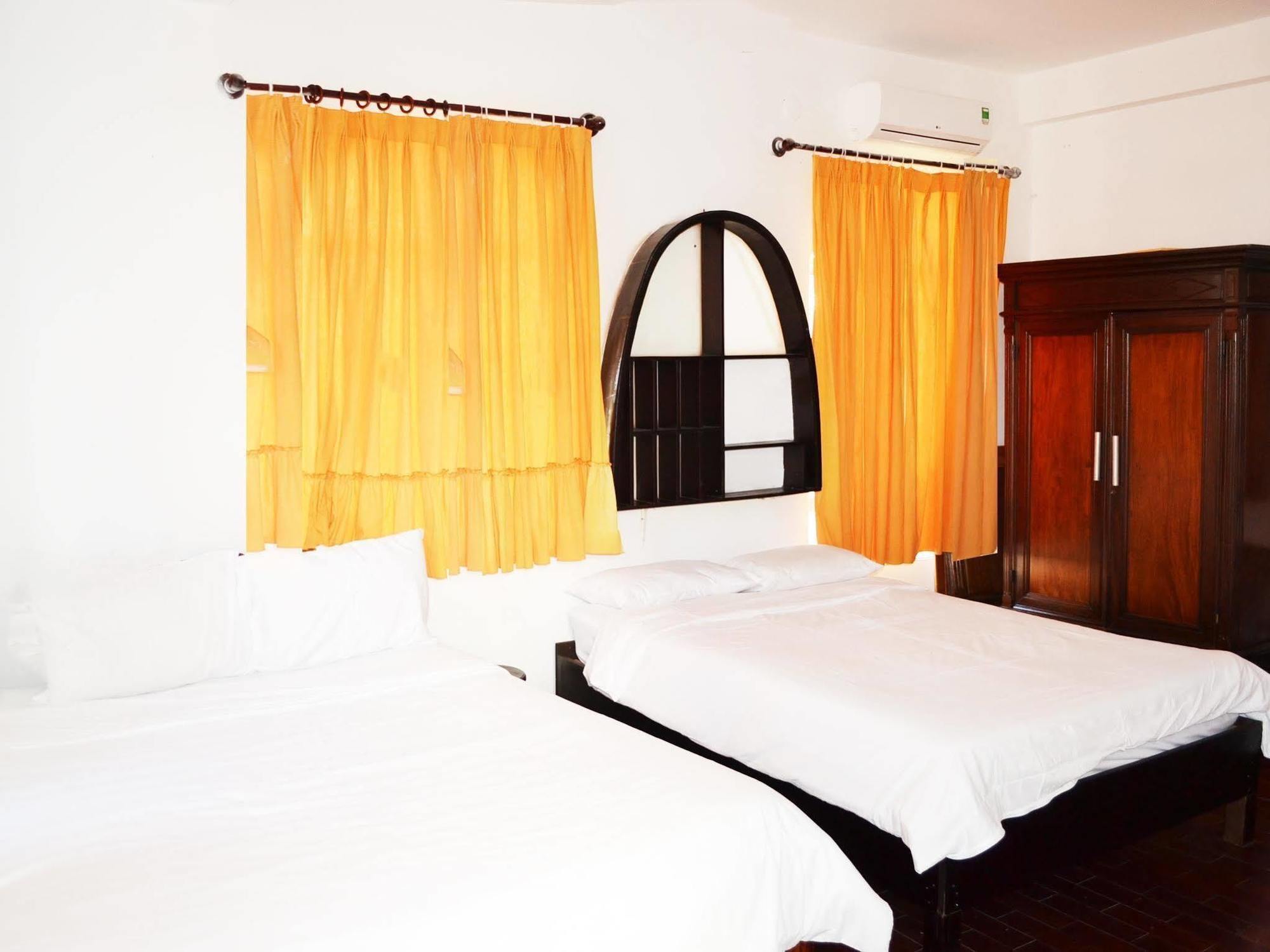 White Lion 2 Hotel ニャチャン エクステリア 写真